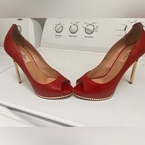 Authentic Red Valentino Pumps size 38